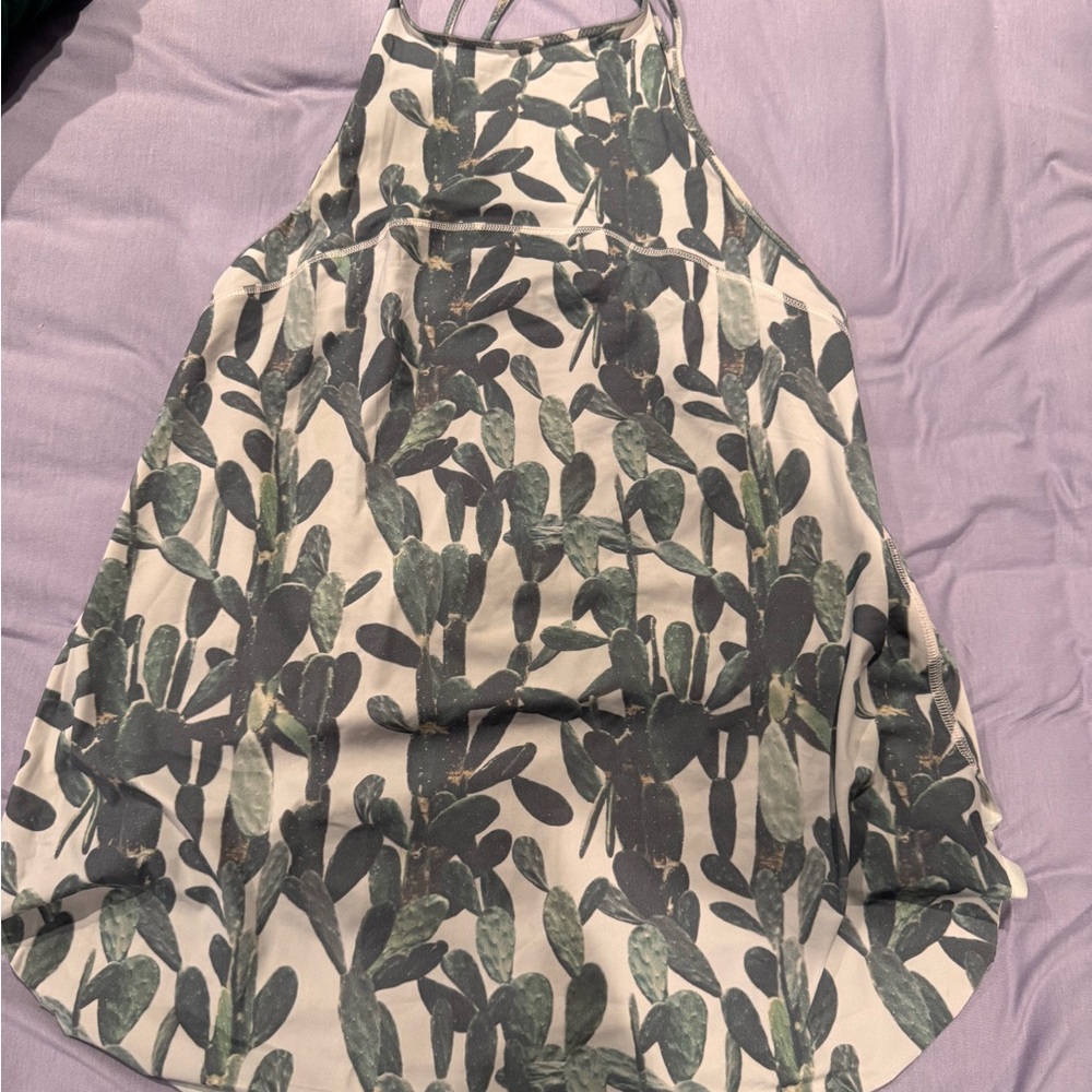 Lululemon cactus top